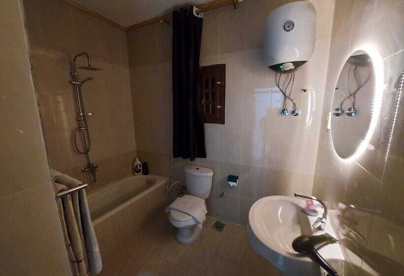 هتل Tui Pyramids View