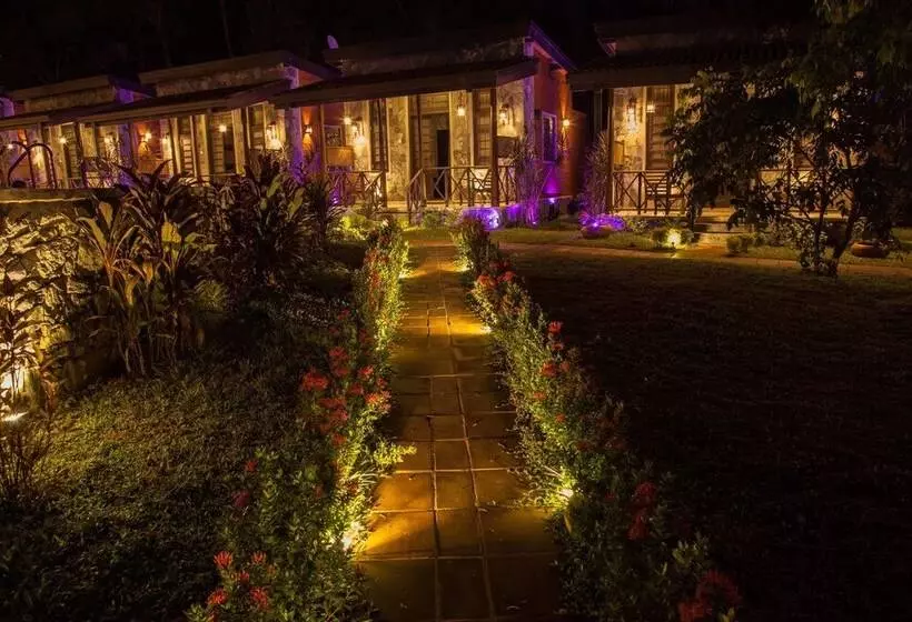 ホテル Villa Pinnawala & Restaurant