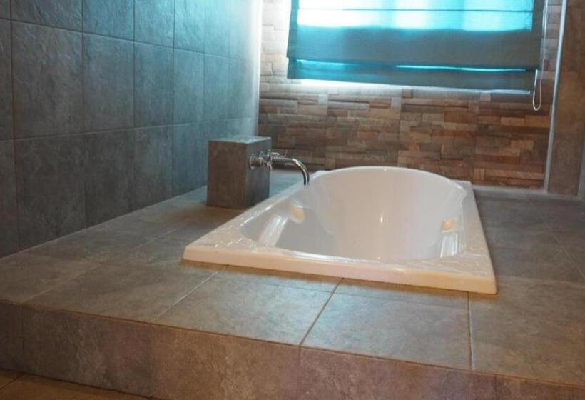 Maximize Brand New Hostel Udonthani