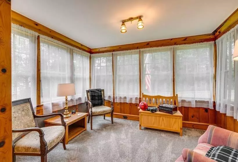 Clifford Home ~ 8 Mi To Elk Mountain Ski Resort!