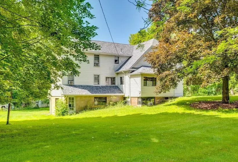 Clifford Home ~ 8 Mi To Elk Mountain Ski Resort!