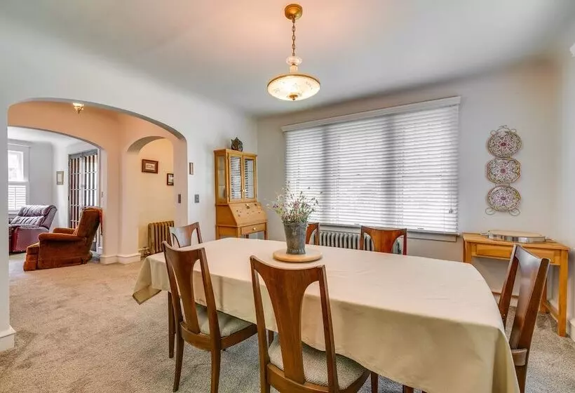 Clifford Home ~ 8 Mi To Elk Mountain Ski Resort!