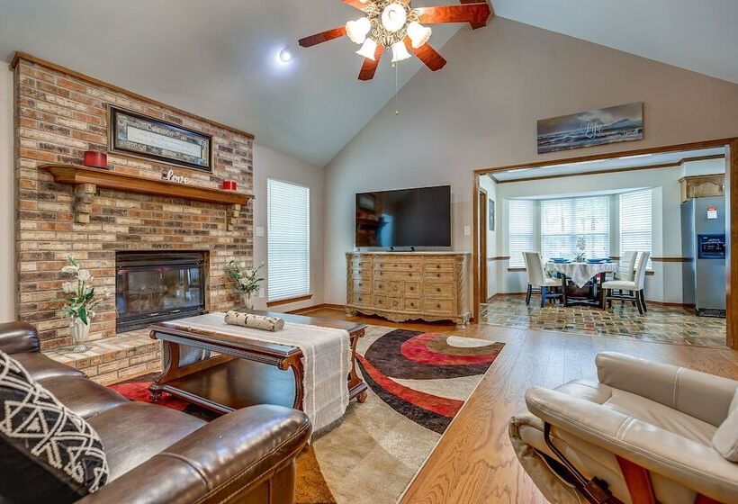 Dog Friendly Alabama Retreat W/ Patio & Fire Pit!