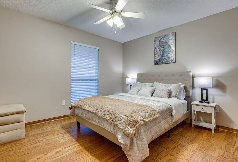 Dog Friendly Alabama Retreat W/ Patio & Fire Pit!