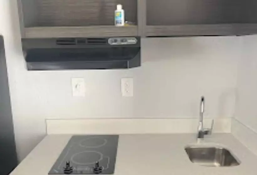 Hotelli Efficiency Lodge   Cartersville