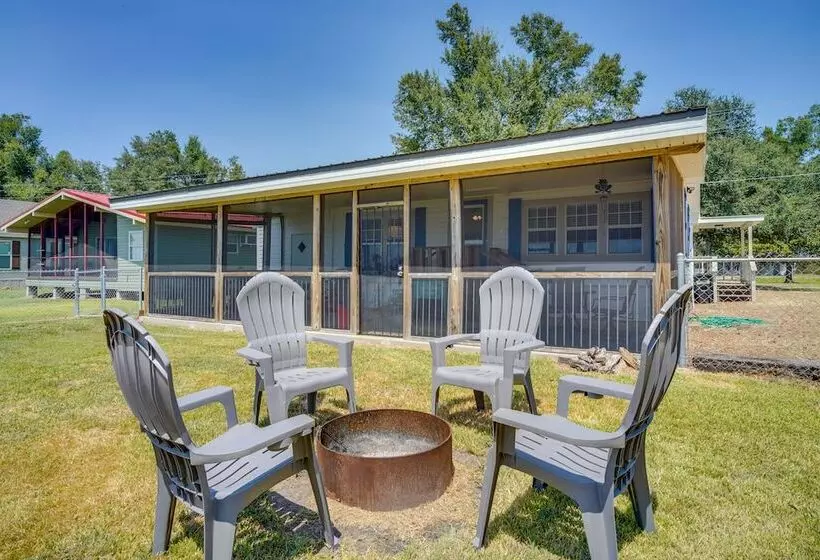 Lakefront Jonesville Cabin W/ Dock + Fire Pit!