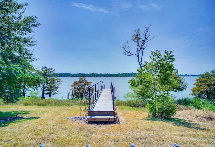 Lakefront Jonesville Cabin W/ Dock + Fire Pit!