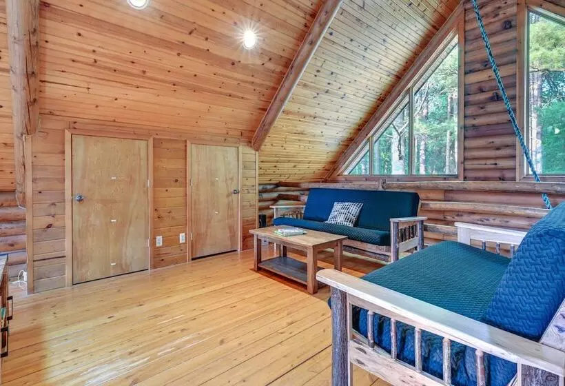 Magical Metamora Cottage W/ Fire Pit, Pond, Deck!