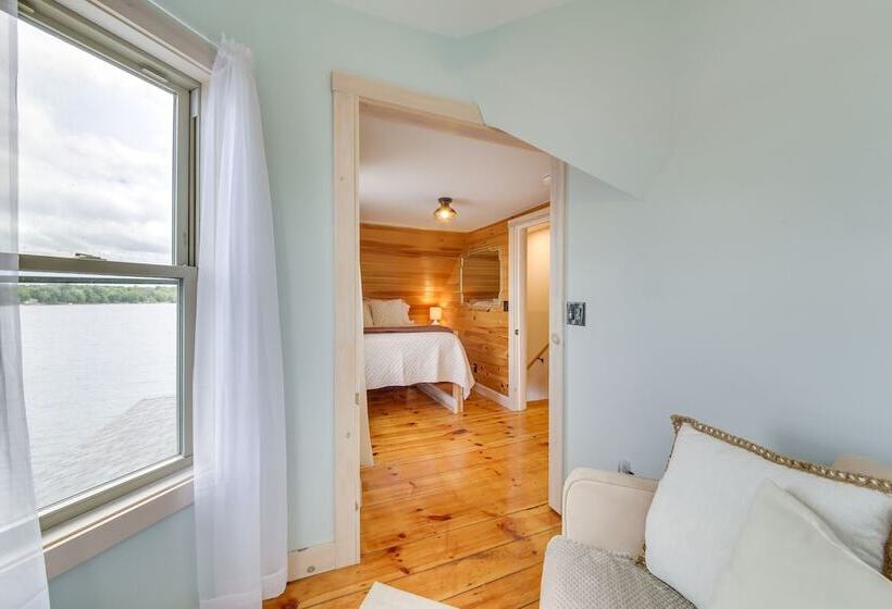 Maine Lake House W/ Private Dock & Kayaks!