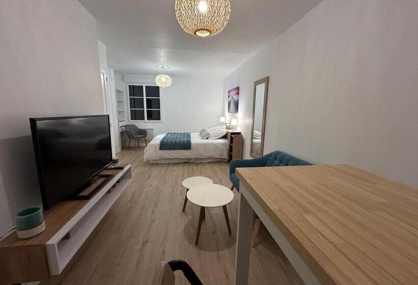 פנסיון Le Clos Des Lilas