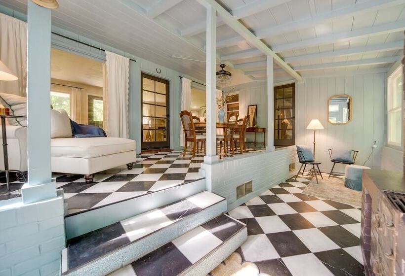 Stylish Willoughby Hills Retreat W/ Fireplace!