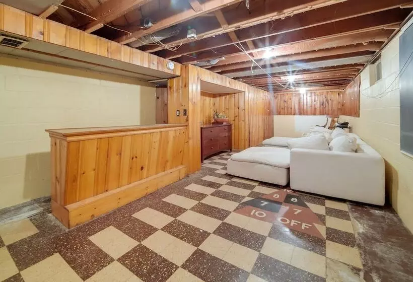 Stylish Willoughby Hills Retreat W/ Fireplace!