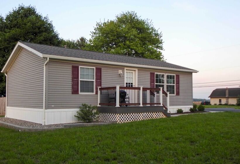 Dutch Country Home: 9 Mi To Sight & Sound Theater