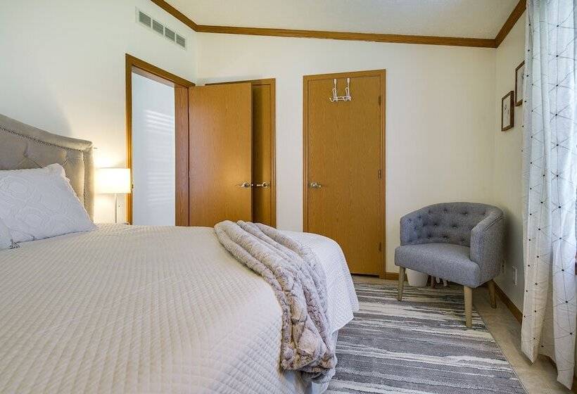 Dutch Country Home: 9 Mi To Sight & Sound Theater