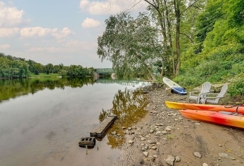 Upper Black Eddy Home W/ Delaware River Access!