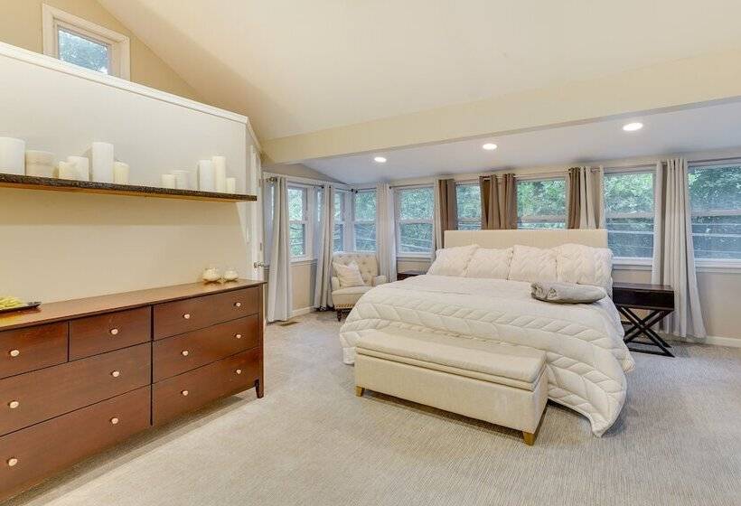 Upper Black Eddy Home W/ Delaware River Access!