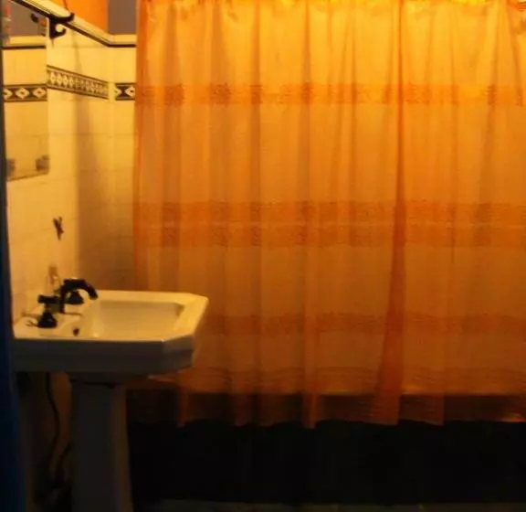 ユースホステル Intiaconcagua Habitaciones Familiares