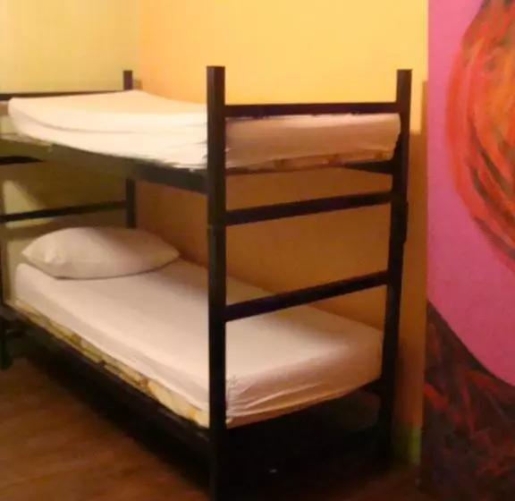 ユースホステル Intiaconcagua Habitaciones Familiares