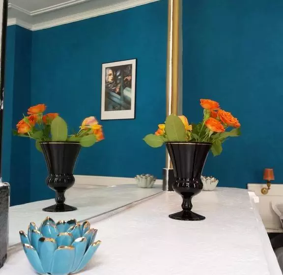 Aamiaismajoitus (B&B) Beaux Esprits Chambres D Hôtes