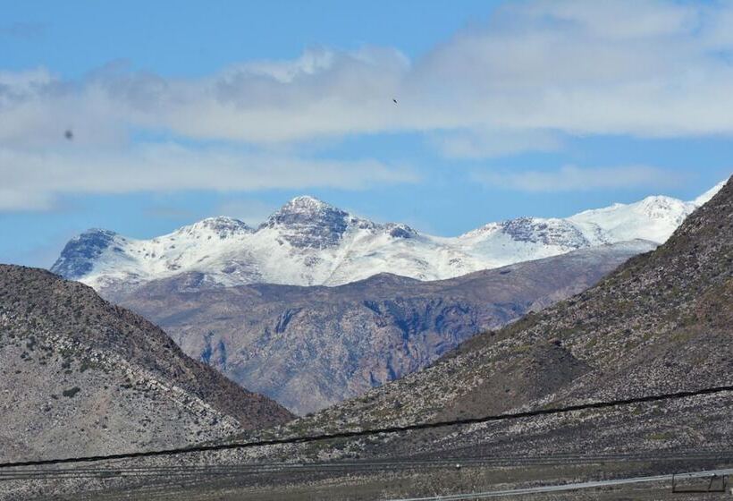 مبيت وإفطار Travellers Rest