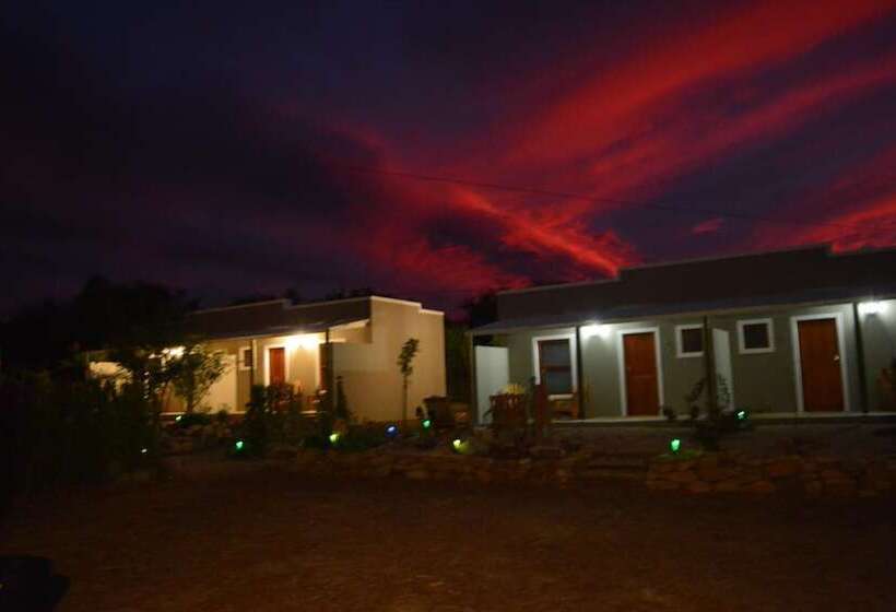 مبيت وإفطار Travellers Rest