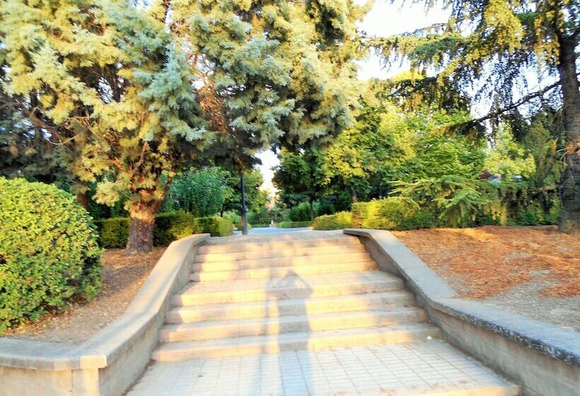 Herberg Martin House & Granada