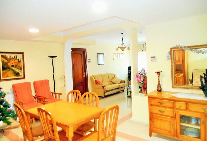 Herberg Martin House & Granada