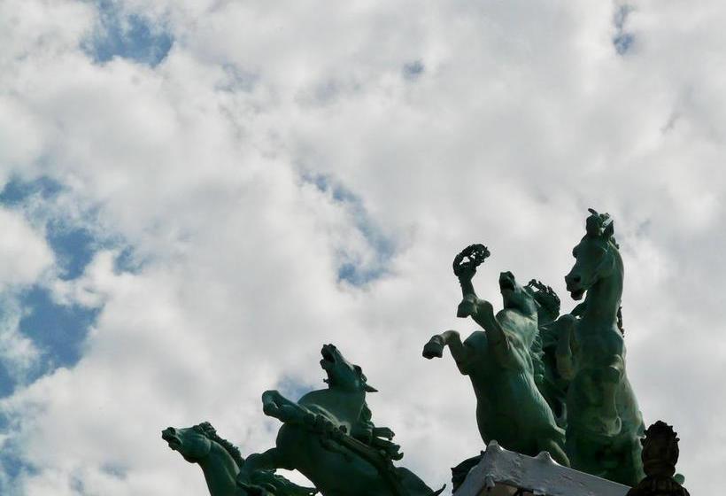 Landfein Big Country House