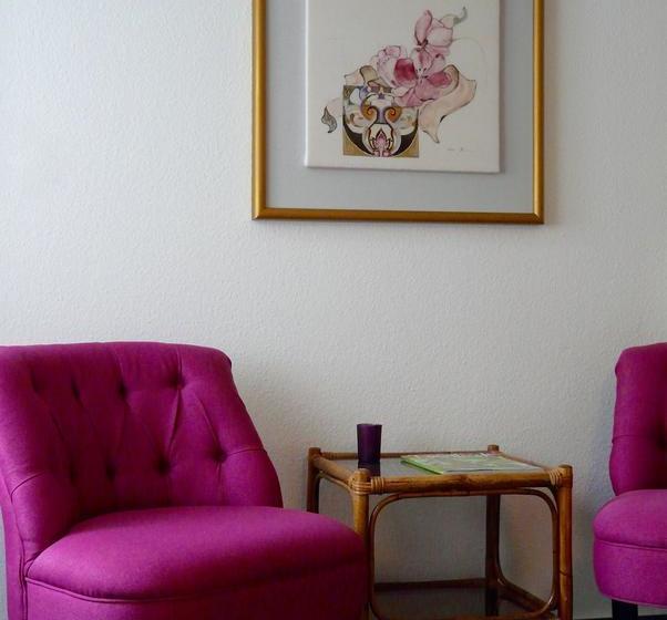 Landfein Big Country House