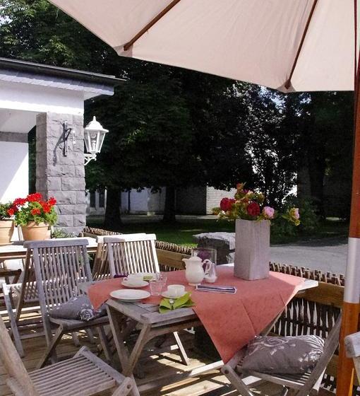 Landfein Big Country House