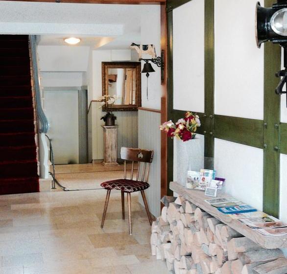 Landfein Big Country House