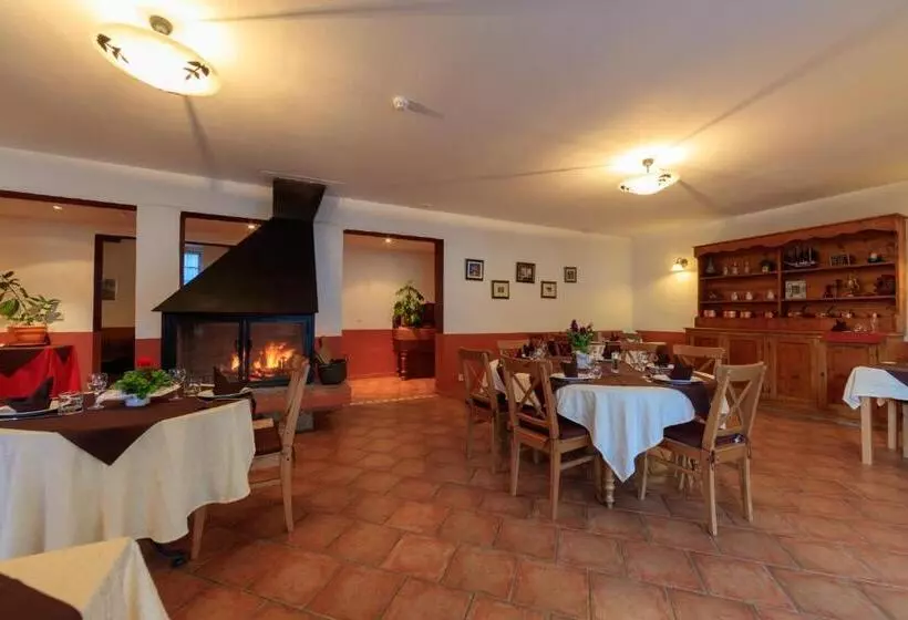 Hotel Carmel