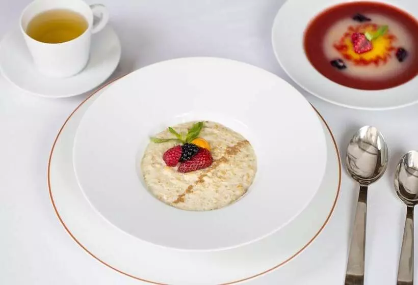 هتل Chenot Palace Gabala