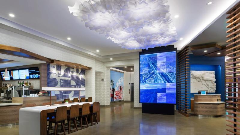 호텔 Courtyard By Marriott Santa Monica