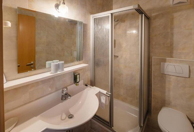 Отель Garni Zimmerhofer