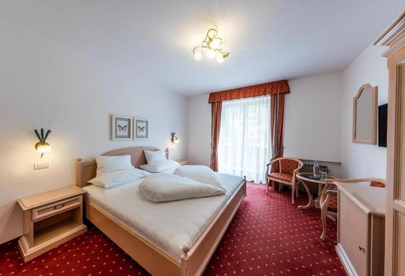 Отель Garni Zimmerhofer