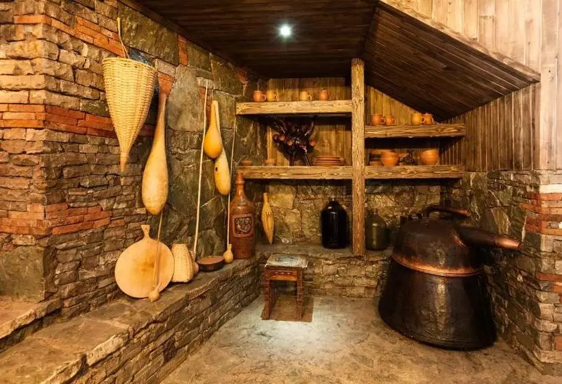 هتل Gudauri Hut