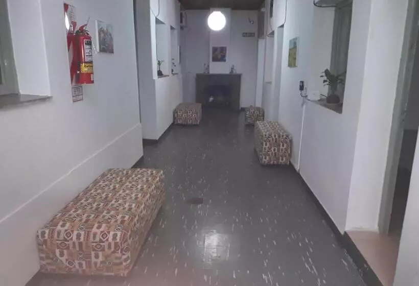 هتل Hostal Amalaya