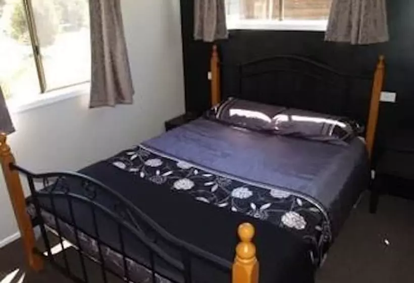 Hotelli Launceston Holiday Park Legana
