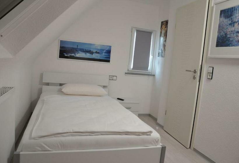 فندق Pension Gino