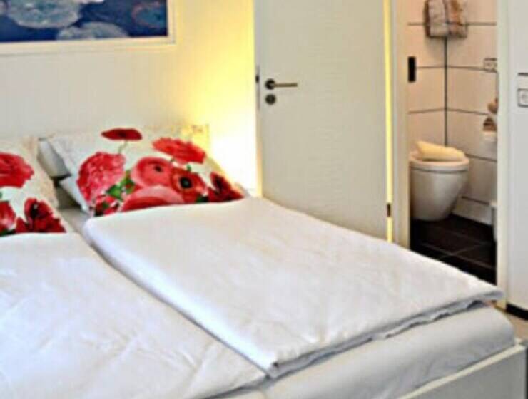 فندق Pension Gino