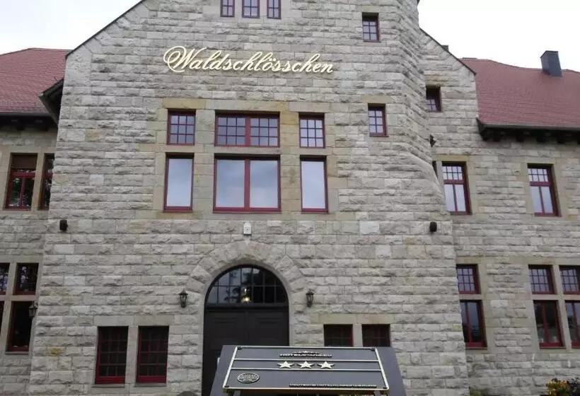 Hotelli Waldschlosschen Wangen