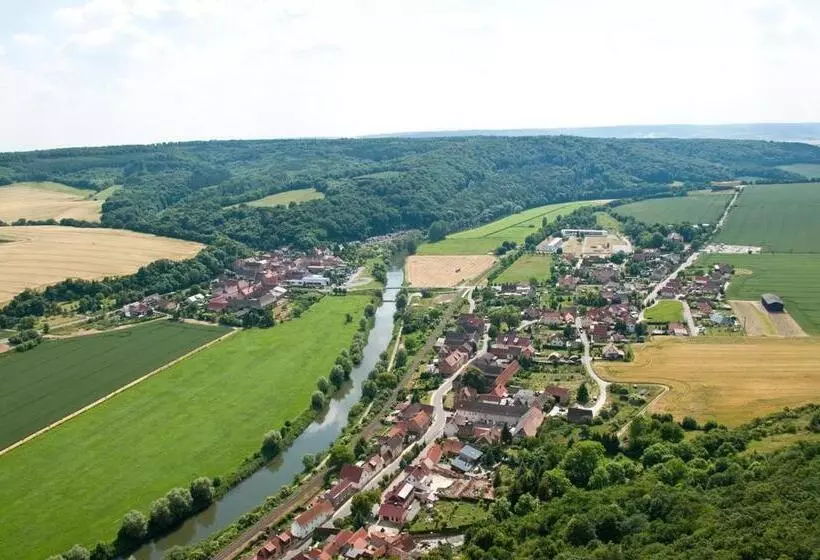 Hotelli Waldschlosschen Wangen