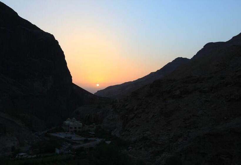 استراحتگاه Ma In Hot Springs