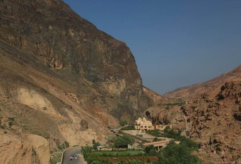 استراحتگاه Ma In Hot Springs