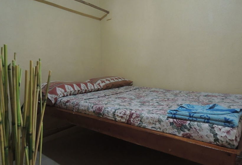 Пансион Kawayan Marine Village Beach Resort