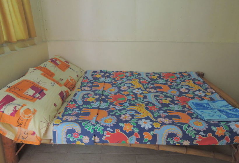 Пансион Kawayan Marine Village Beach Resort