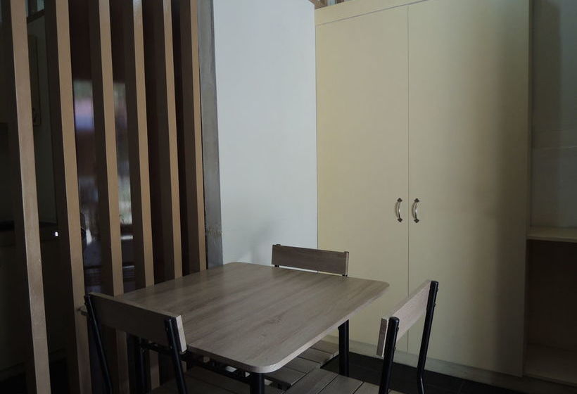 Пансион Kawayan Marine Village Beach Resort