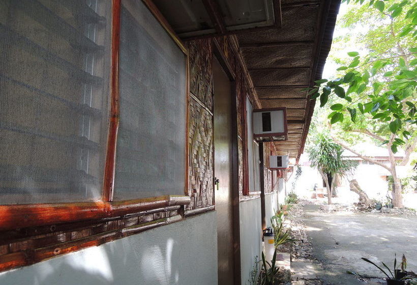 Пансион Kawayan Marine Village Beach Resort