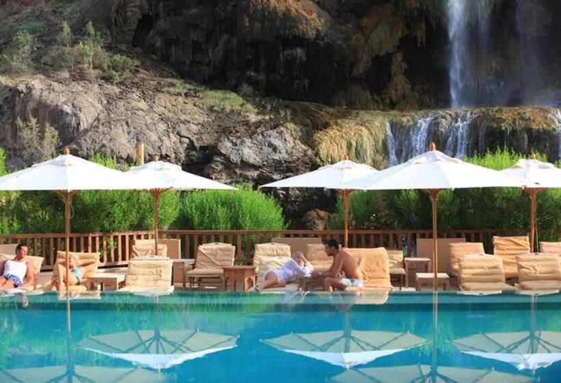 استراحتگاه Ma In Hot Springs